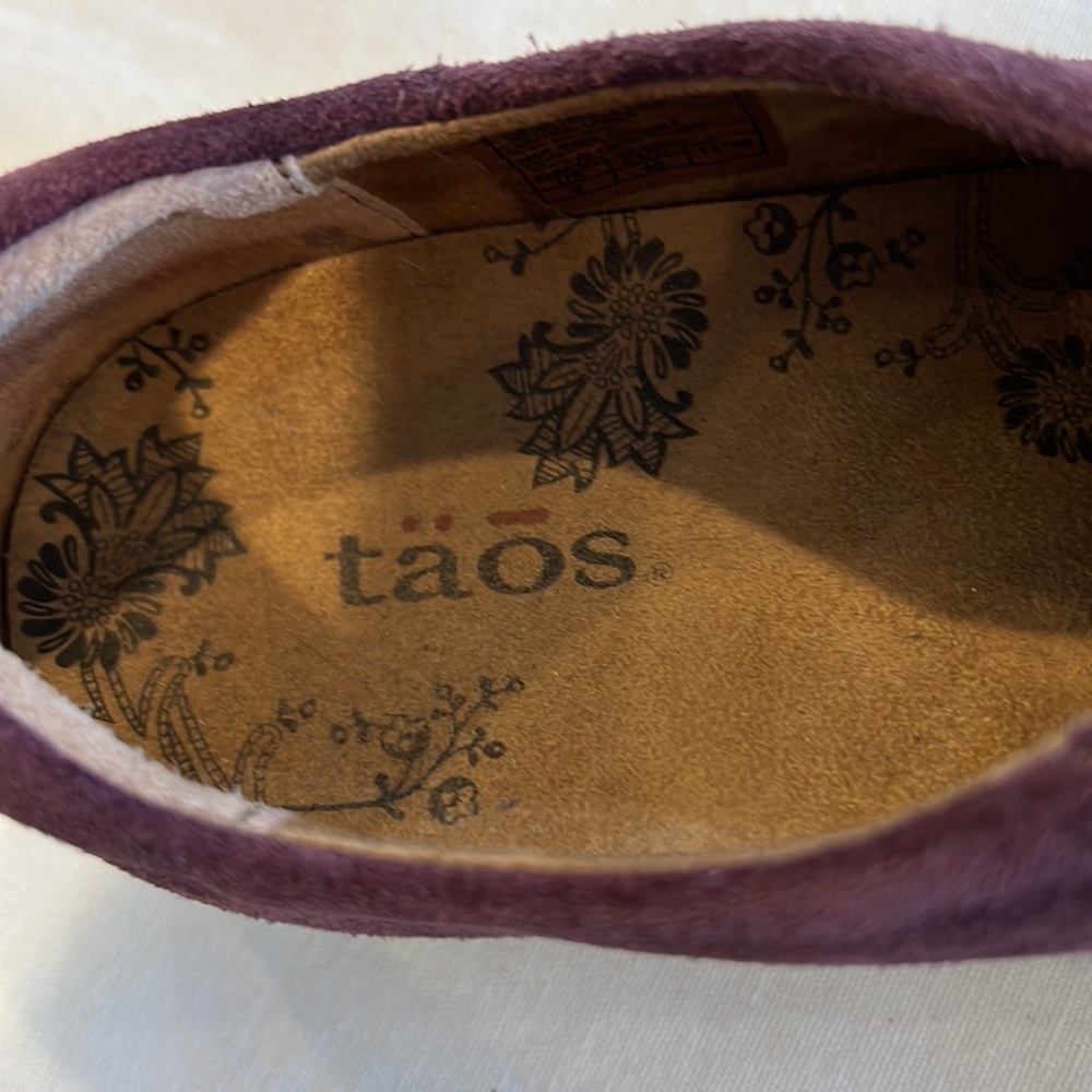 Taos Center Peace purple suede slip on shoe - Picture 8 of 12